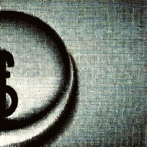 The 5.273% Signal: How Tariff Warfare and Sanctions Are Rewiring the Risk Premium in Crypto Markets The 5.273% Signal: How Tariff Warfare and Sanctions Are Rewiring the Risk Premium in Crypto Markets